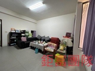 LINE_ALBUM_鬧區hen 年輕12米路金店住1500萬（照片勿上網）_220810_14