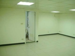 ZhongxiaoWRd_No72_09F11_5.jpg