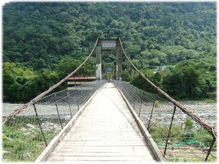 內灣吊橋.jpg