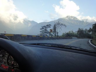 14登玉山2011年.jpg