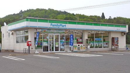 FamilyMart_Somanikkeshi_Shop.jpg