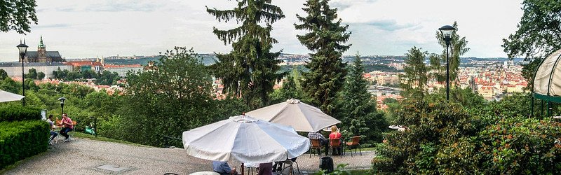 Restaurant Nebozizek 俯瞰布拉格市區