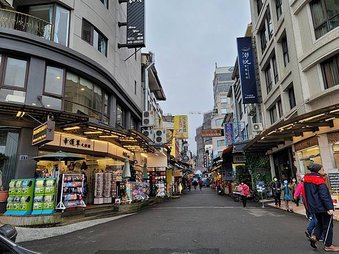 湖悅景觀民宿    ★ 湖景第一排超美超讚★   ◆伊達邵老