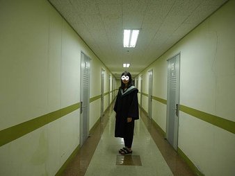 嘉泉大學宿舍內的走廊