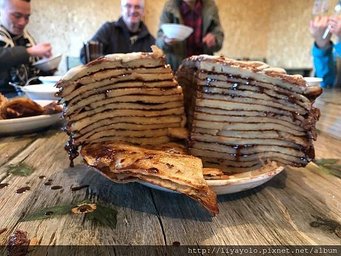 Chocolate pancake