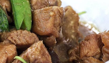 蔥芋雞肉煲