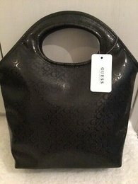 Guess-Black-Junction-Travel-Logo-Tote-Zip-Top-_1 (1)