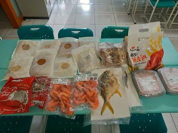 1.10天河教育基金會捐贈年菜一批.jpg