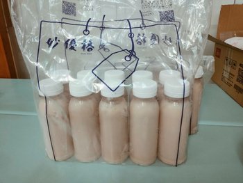 4.30妙優格捐贈優酪乳一批.jpg