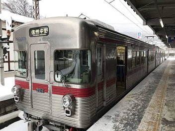 長野電鐵4_compressed.jpg