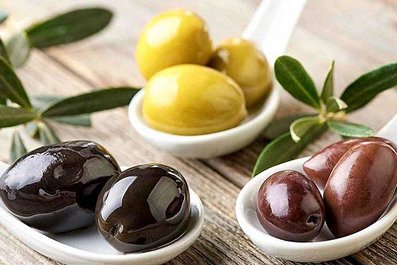 types-of-olives.jpg