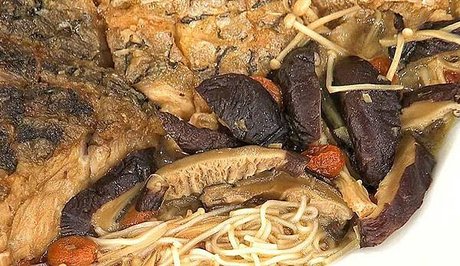 草魚麵線