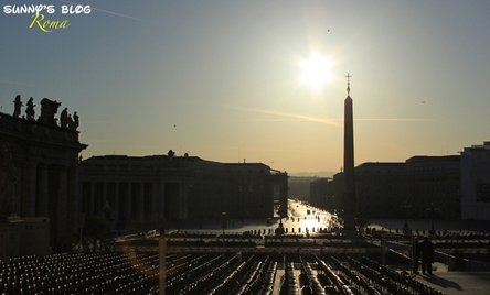 St. Peter&apos;s Square11.jpg