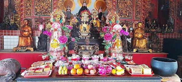 正月十五恭祝  上元一品九炁賜福天官曜靈元陽大帝紫微帝君  