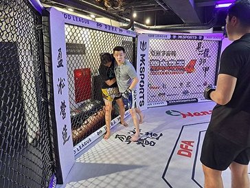 [ 參訪MMA ] 柏翔教練的 MMA 籠邊戰鬥課程 (降龍