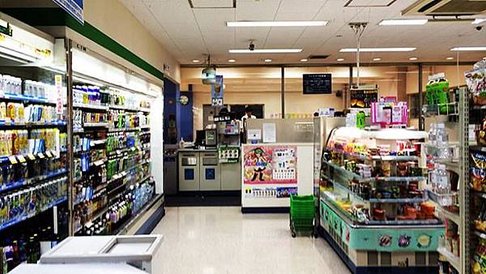 taiwanese convenience store.jpg