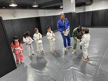 [ 參訪巴柔 ] 蚊子重重的BJJ 幼兒班 (4~7歲)