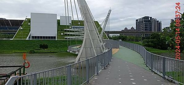 五月楊梅季，遊青塘園