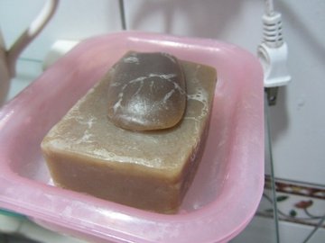 何首烏洗髮皂