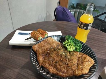 LINE_ALBUM_蔬食炙燒_220311_2.jpg