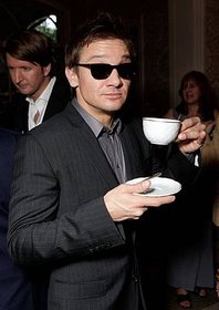 Jeremy+Renner (13).jpg