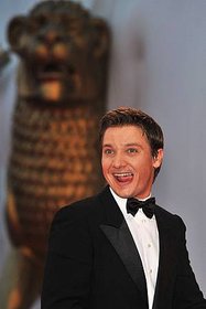 Jeremy+Renner (20).jpg