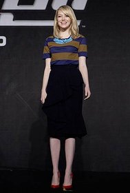 Emma+Stone+Amazing+Spider+Man+Press+Conference+4phTV68-gRzl.jpg