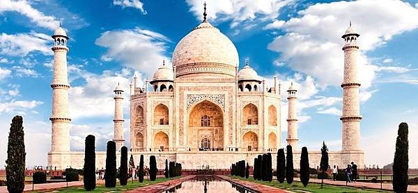 Taj-Mahal-Agra.jpg