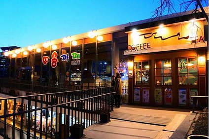 cafe9.jpg