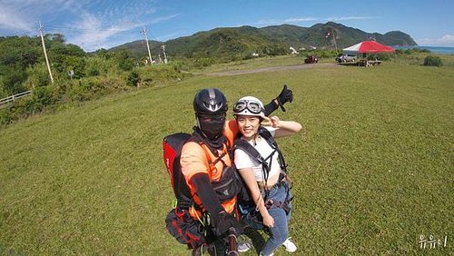 &lt;體驗&gt; 花蓮稻草人飛行傘|俯視最美的花東山海。翱翔於太平洋