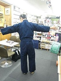 [日本池袋] 日本武道具（武術用品店）