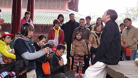 【廣東行】--南華寺菩提樹下 弘聖師父上人開示內容 (2).jpg