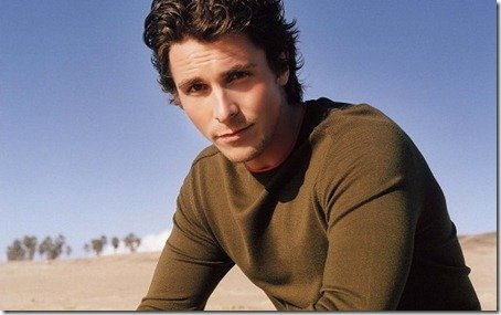 Christian-Bale-on-the-Beach-1920x1200-christian-bale-7372958-1920-1200