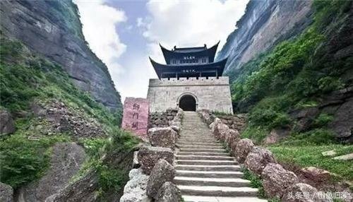 姜維屯漢中-姜維生於天水長於天水，是土生土長的隴西本地人-公