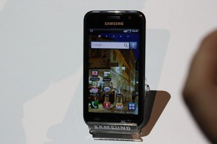 Samsung-Galaxy-S-cell-phone-13.jpg