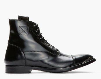 Alexander-McQueen-Black-Leather-Metal-Trimmed-Boots-450x354