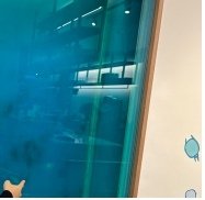 【台北市松山區咖啡廳】｜BLUEROOM 水母咖啡廳 療癒又