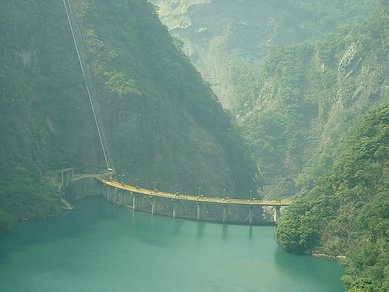 榮華大霸