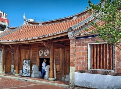 〔高雄推薦〕高雄評價第一,服務最好的鳳山床墊店家,高雄鳳山必