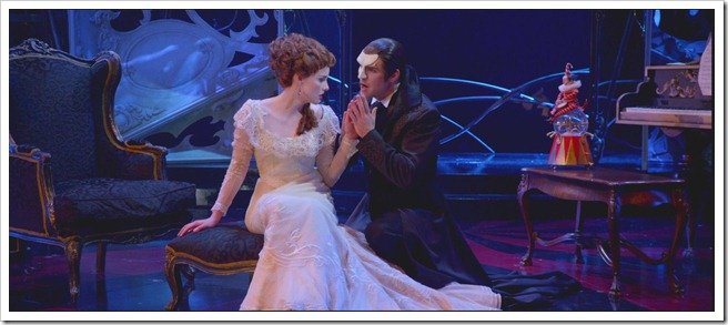 Andrew.Lloyd.Webber.Love.Never.Dies.2010.1080p.BluRay.x264-aAF[(048549)18-28-46]