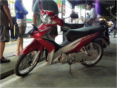 MOTO.jpg