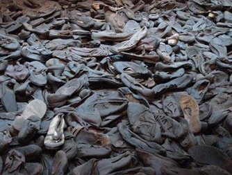 Holocaust Museum room of shoes[5]