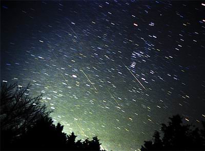 獅子座流星雨 明現身 - 獅子座流星雨