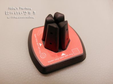 SCOSCHE 磁鐵式手機架05.jpg
