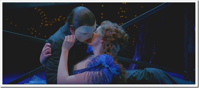 Andrew.Lloyd.Webber.Love.Never.Dies.2010.1080p.BluRay.x264-aAF[(160750)18-32-39]