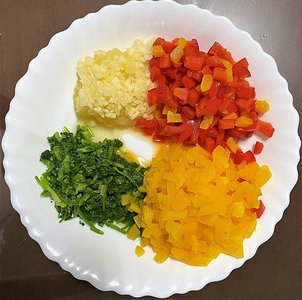 salsa-cut-garlic.jpg
