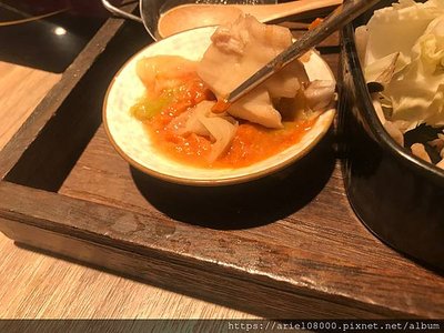 「台北美食」-聚北海道鍋物-忠孝SOGO店-大安區-台北市／