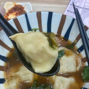 李師傅牛肉麵水餃