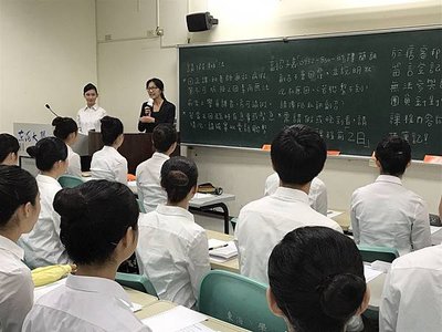 【圖二】公關室主任勉勵大家.jpg