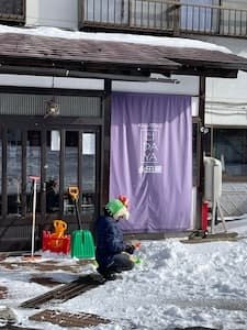 草津溫泉親子追雪去～連續二十年票選冠軍的溫泉